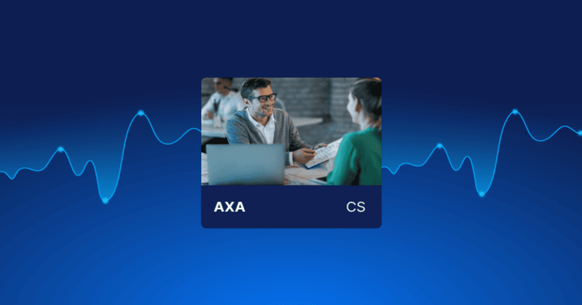 Représentation d'un homme de face qui sourit et d'une femme de dos pour représenter le service client d'AXA, avec le code mnémonique de l'action et un graphique boursier en fond