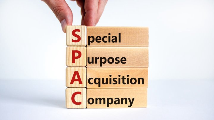 Kas ir IPO un SPAC? Kur labāk ieguldīt?