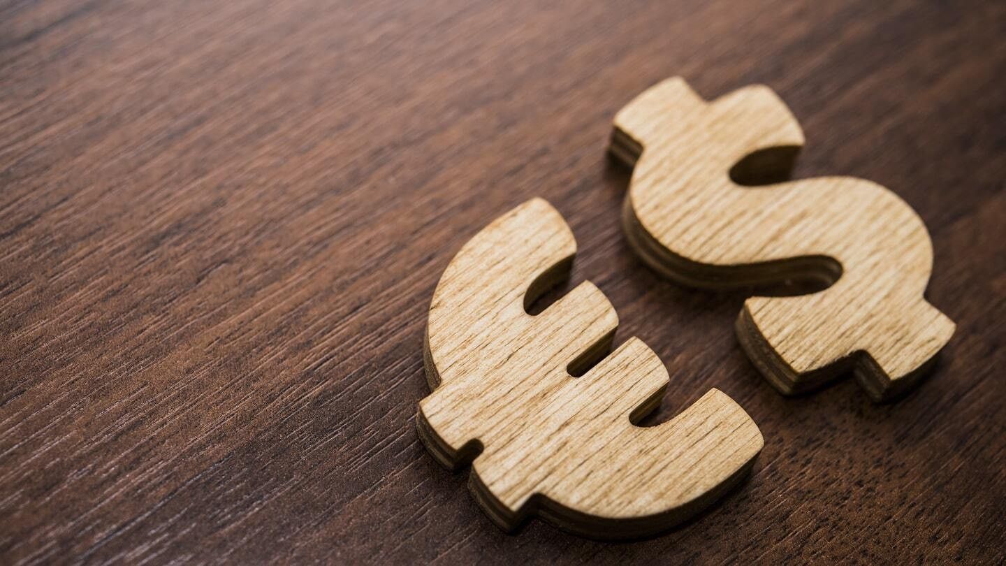 EURUSD скочи до 1,20 и след това падна рязко! Предстои ли тест на 1,17?