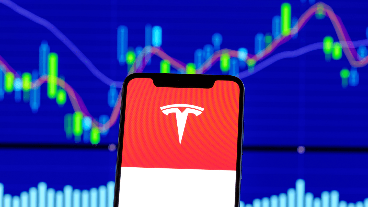 trading azioni tesla