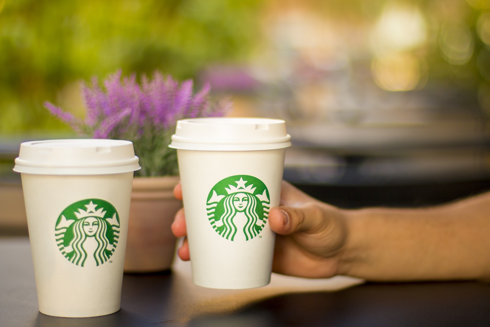 Trading Roundup: Starbucks Share CFDs May Be A Good Option